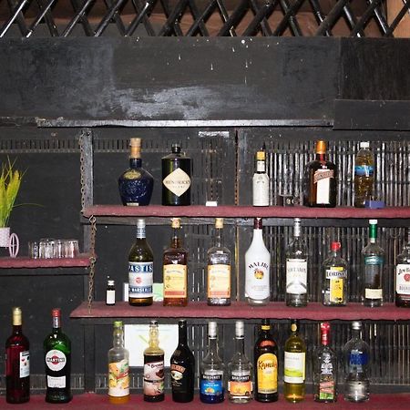 About Sarin Homestay Battambang Exteriör bild