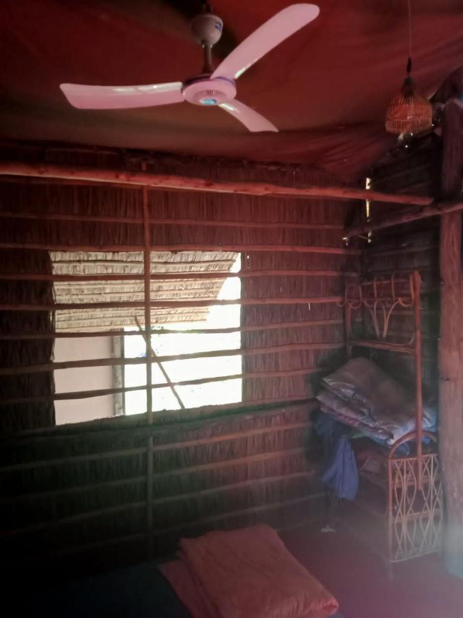 About Sarin Homestay Battambang Exteriör bild